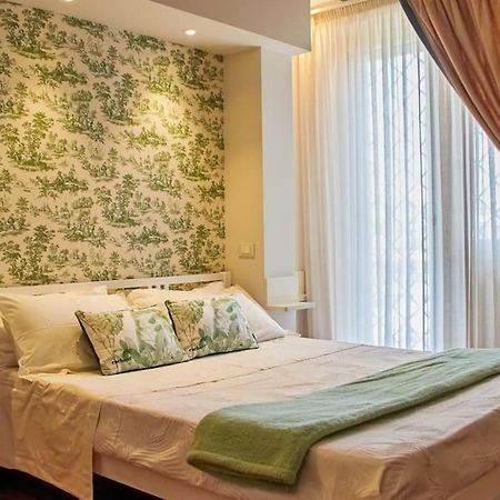 Roma, Gemelli Casa Eleganza, Resort Modernista ภายนอก รูปภาพ
